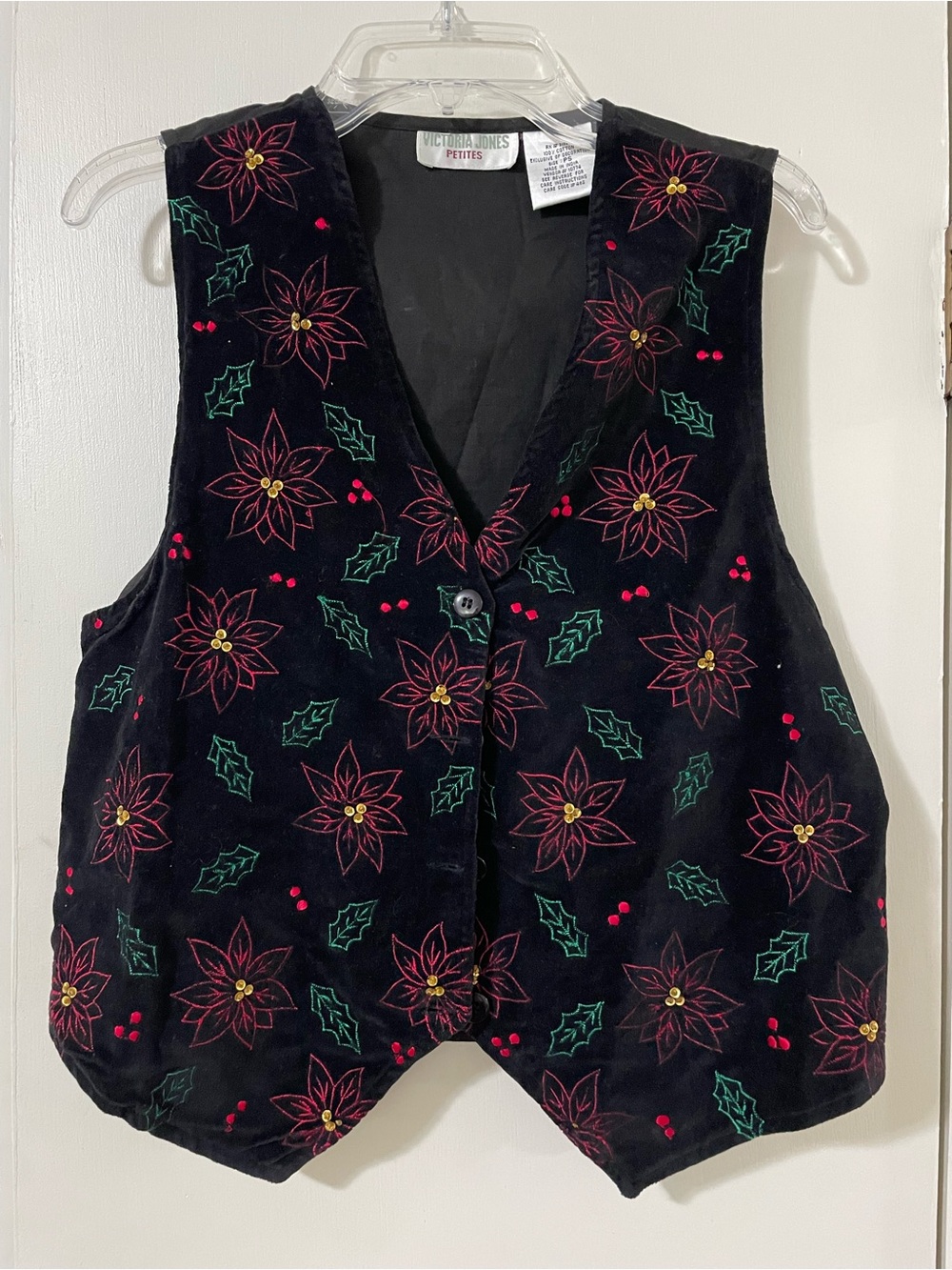 VTG 90s NWT Victoria Jones Black velvet Christmas vest beaded poinsettia design